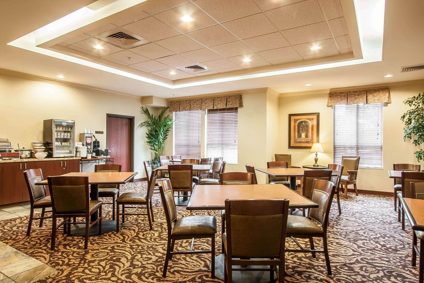 Comfort Inn & Suites McMinnville Wine Country