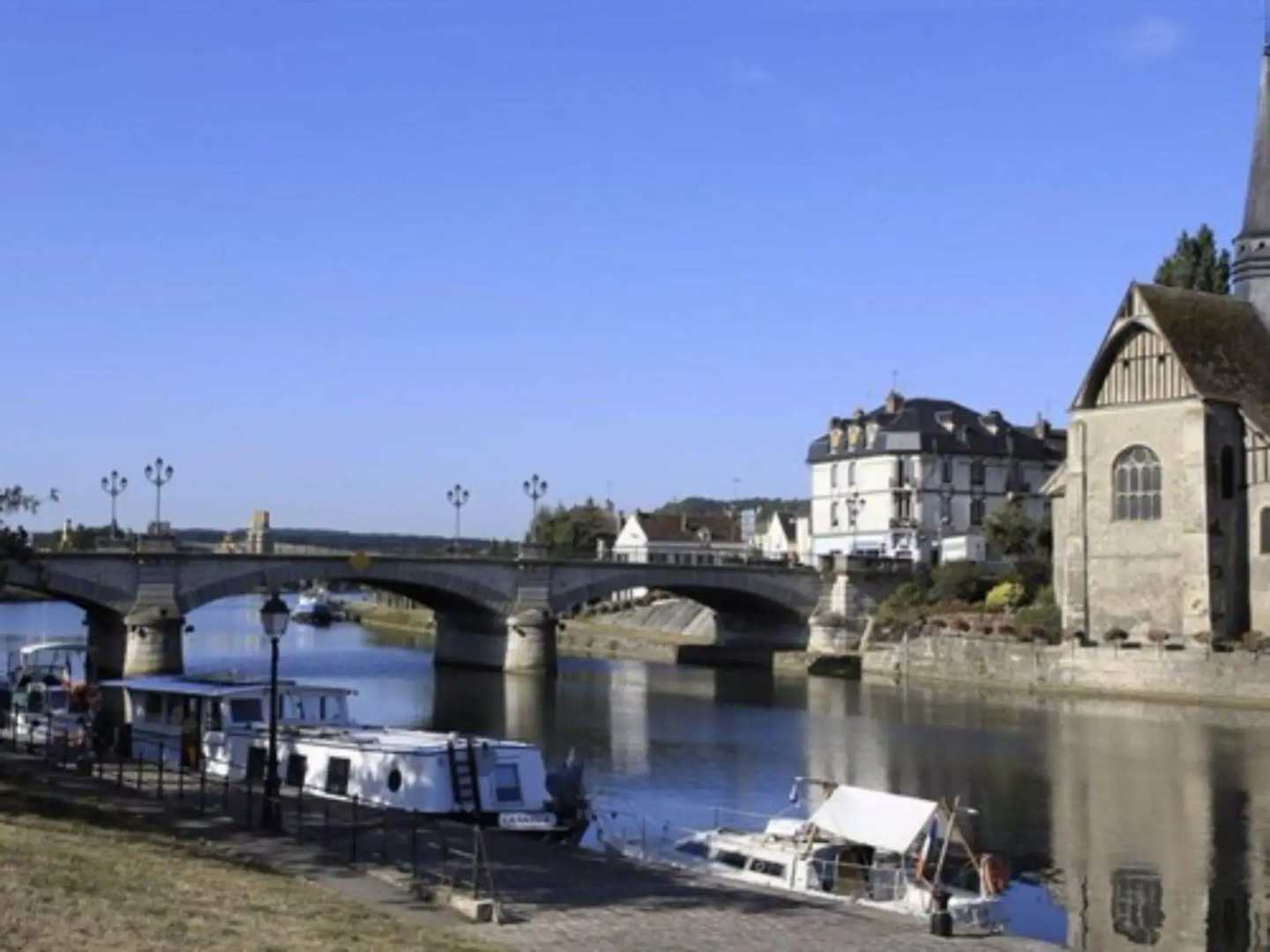 Villa Clément Sens Appart'hôtel