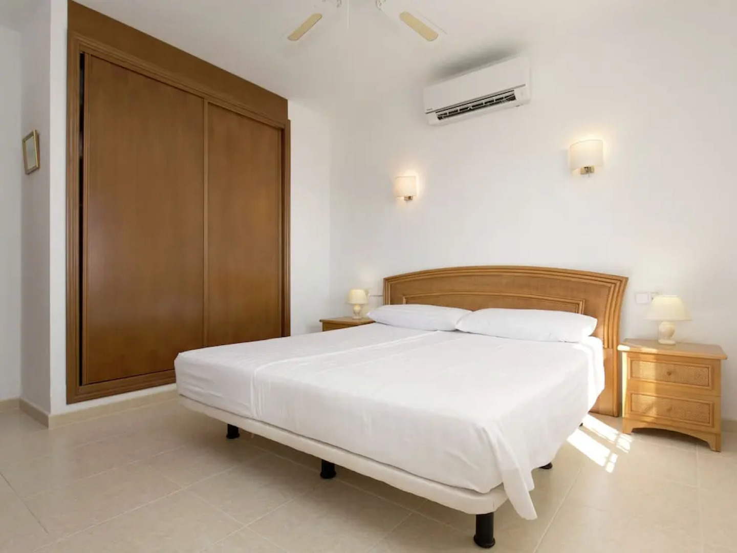 Beautiful Holiday Villa With Private Swimming Pool in Quiet Benitachell