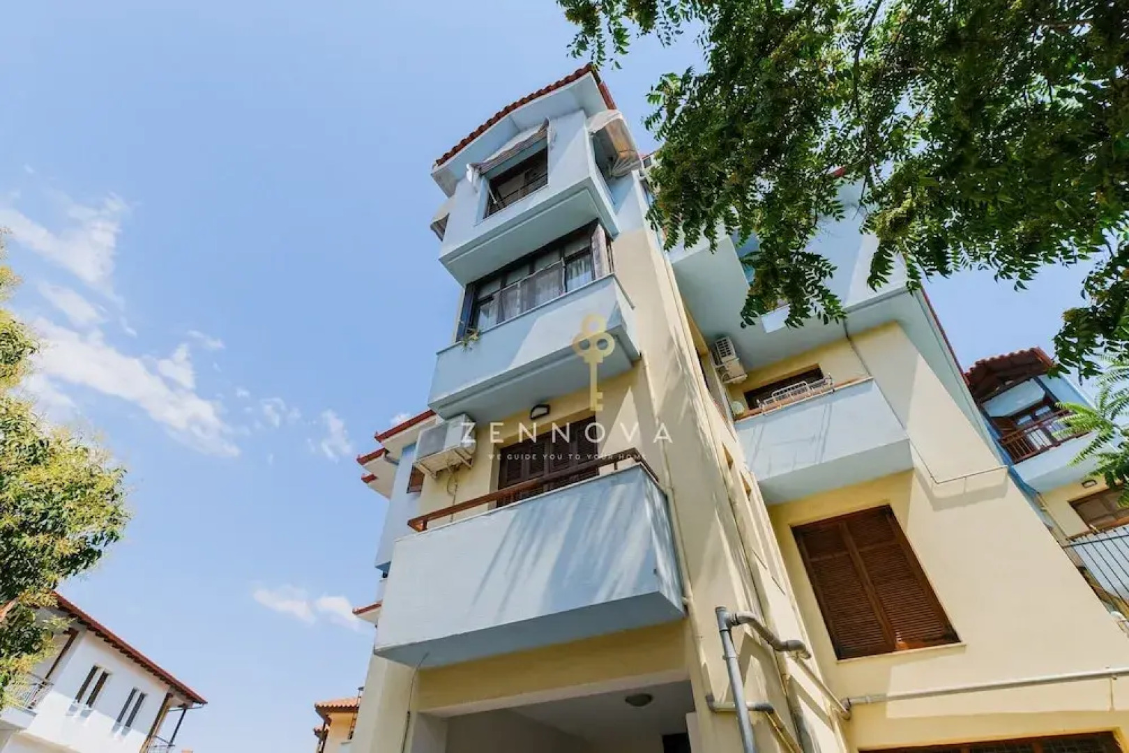 Zennova 72 Tsinari Luxury Suite