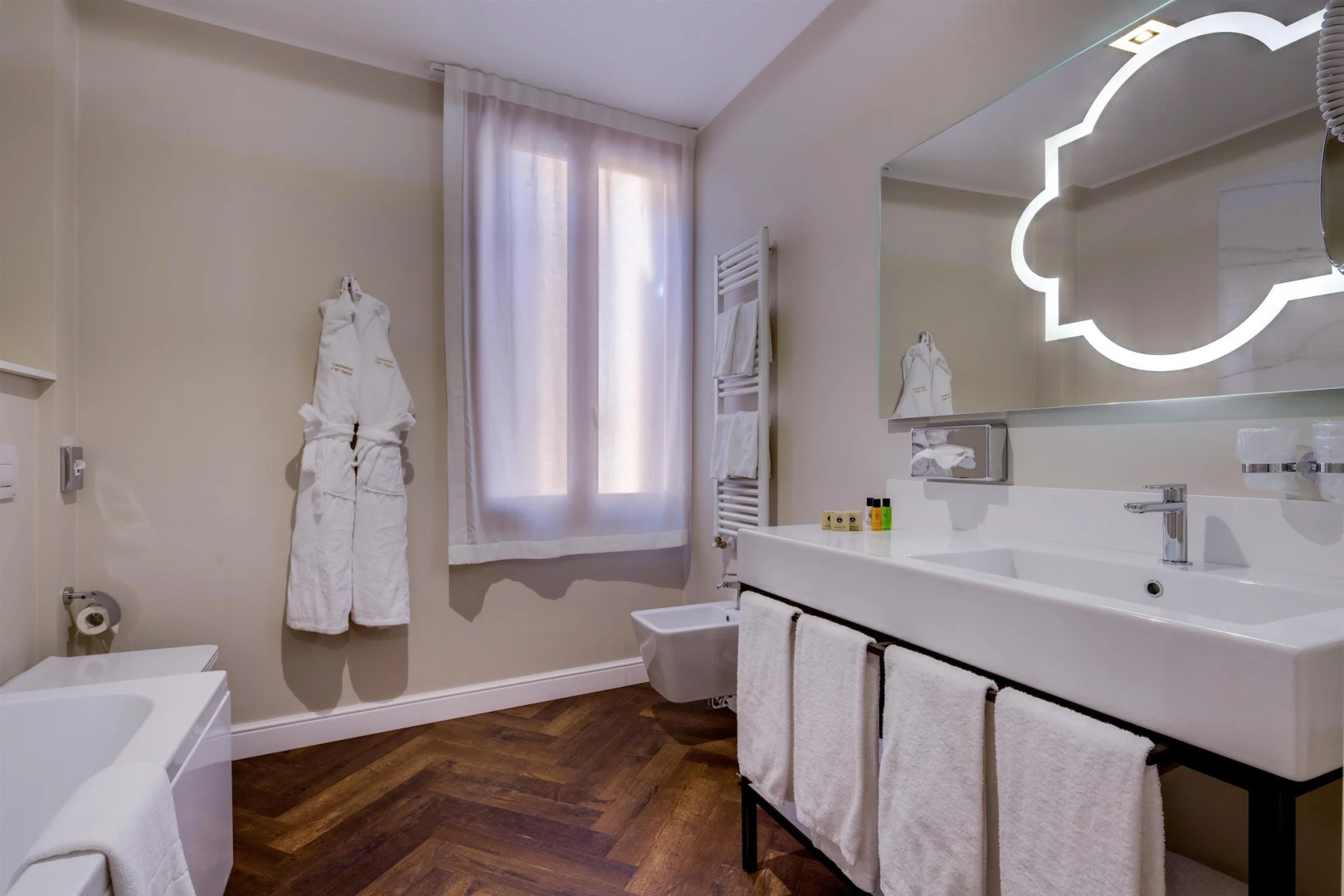 Отель BW Premier Collection CHC Continental Venice