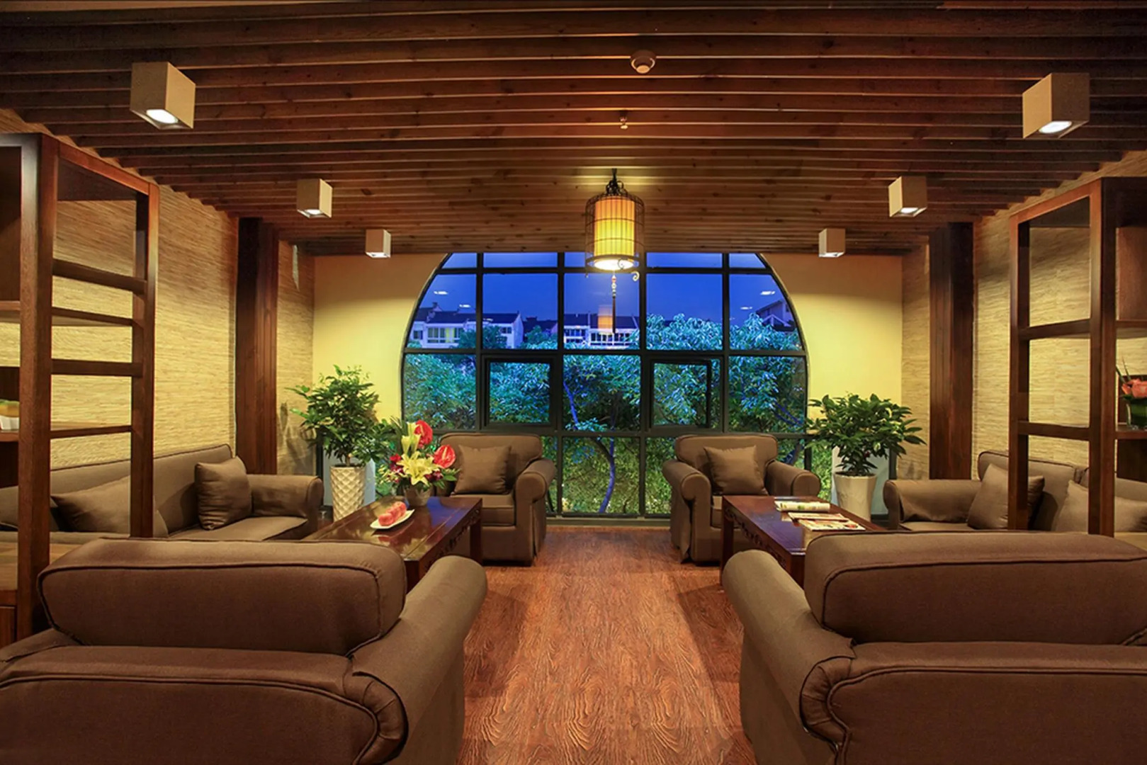 Moon Reflection River lnn