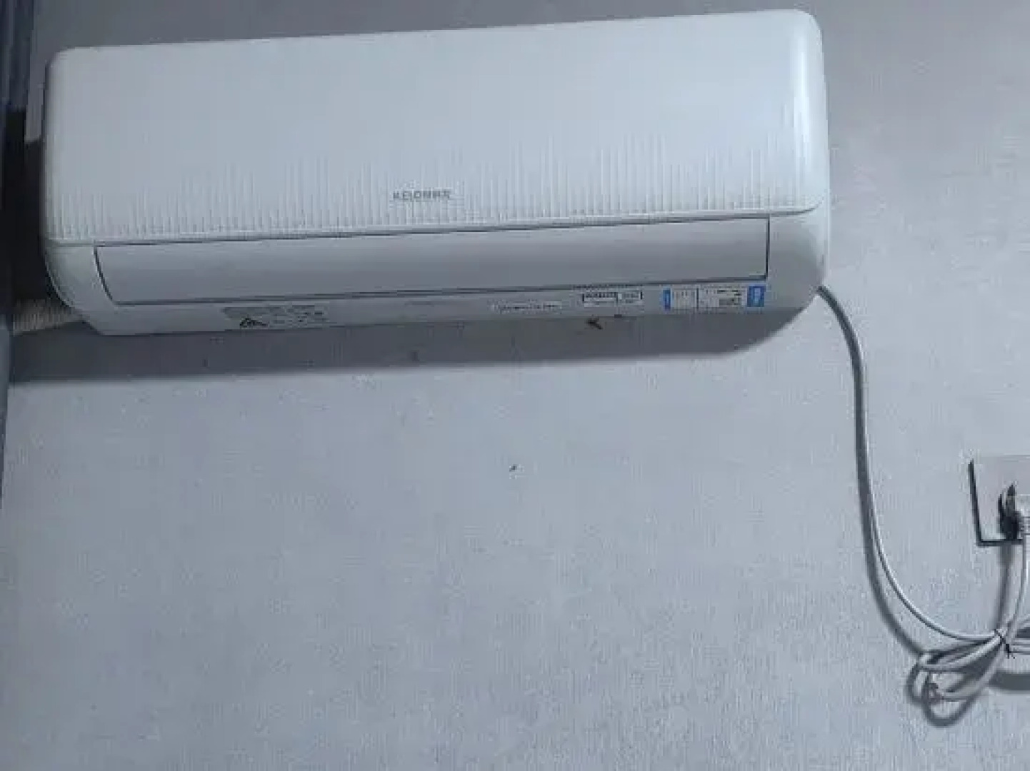 Rongrong Homestay (Ruijin Stadium Branch)