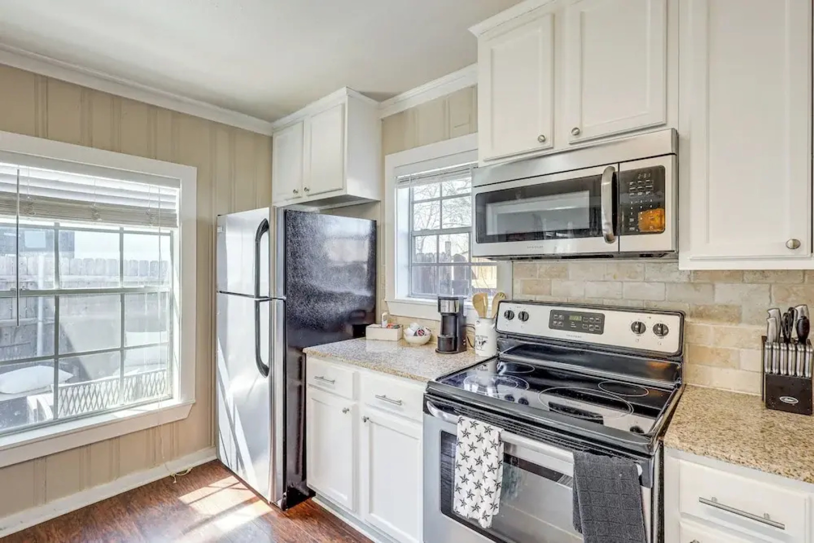 5 Mi to Belton Lake: Home w/ Large Yard!