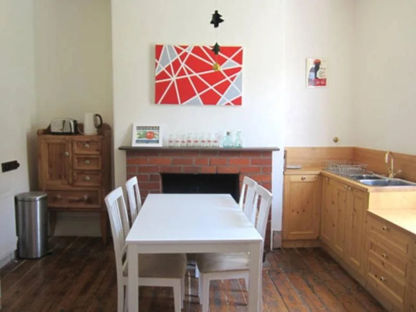 Chatsworth Terraces History Hotel