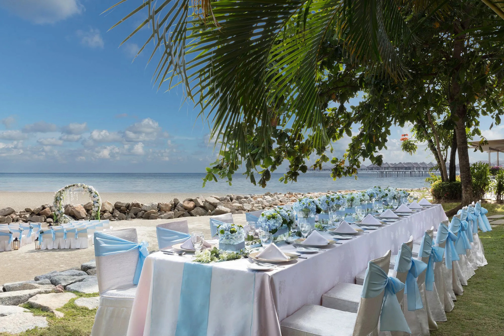 Golden Palm Tree Sepang
