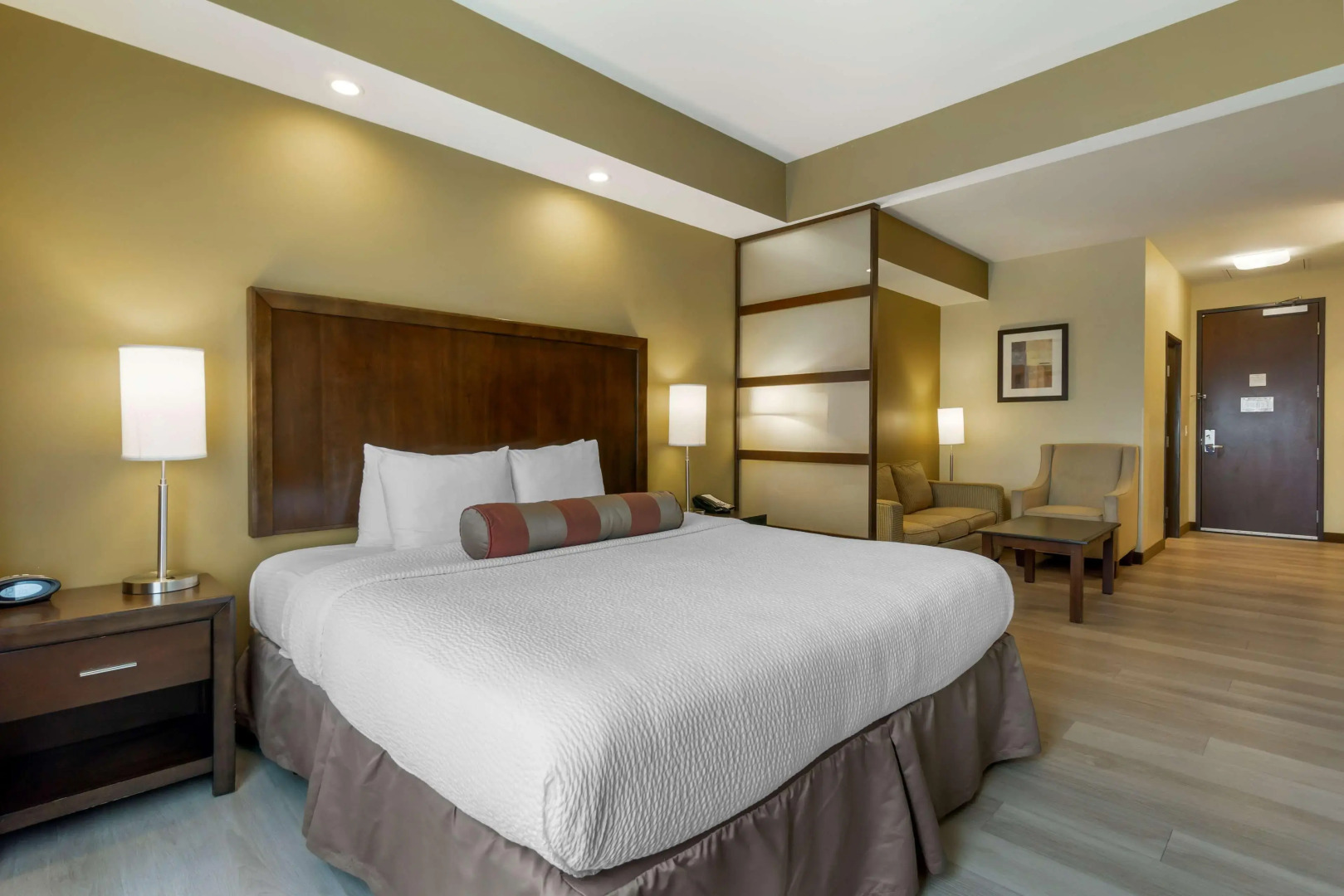 Best Western Plus Lacey Inn & Suites