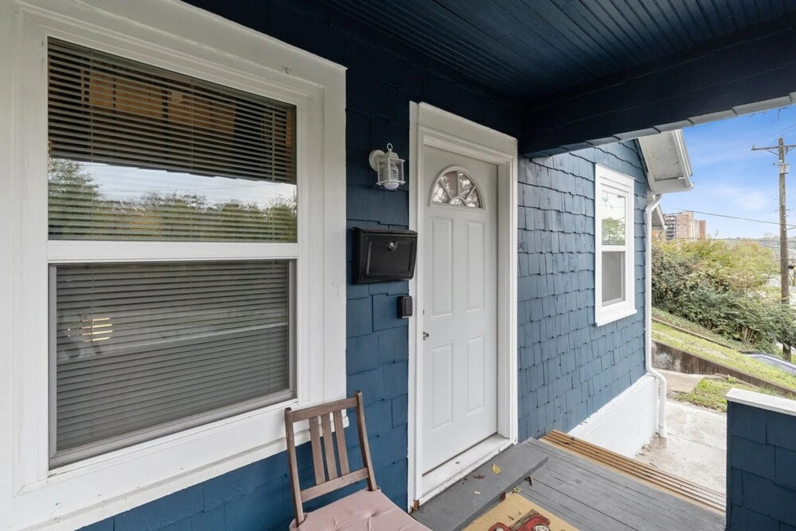 Cozy Apt Near Uc, Hospital And Zoo! Amazing Location! 1 Bedroom Apts by Redawning