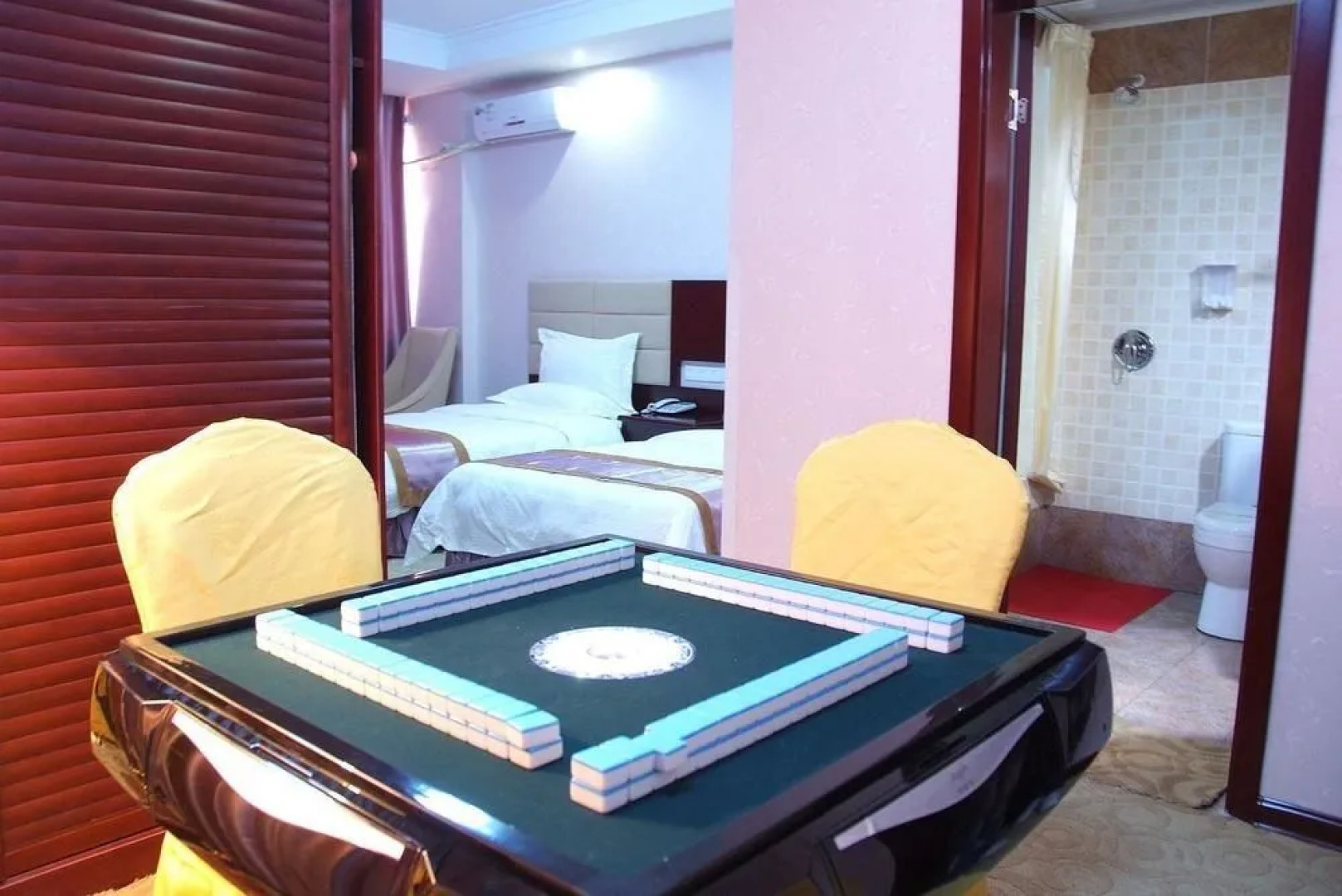 Zhongwei Wanrui Hotel