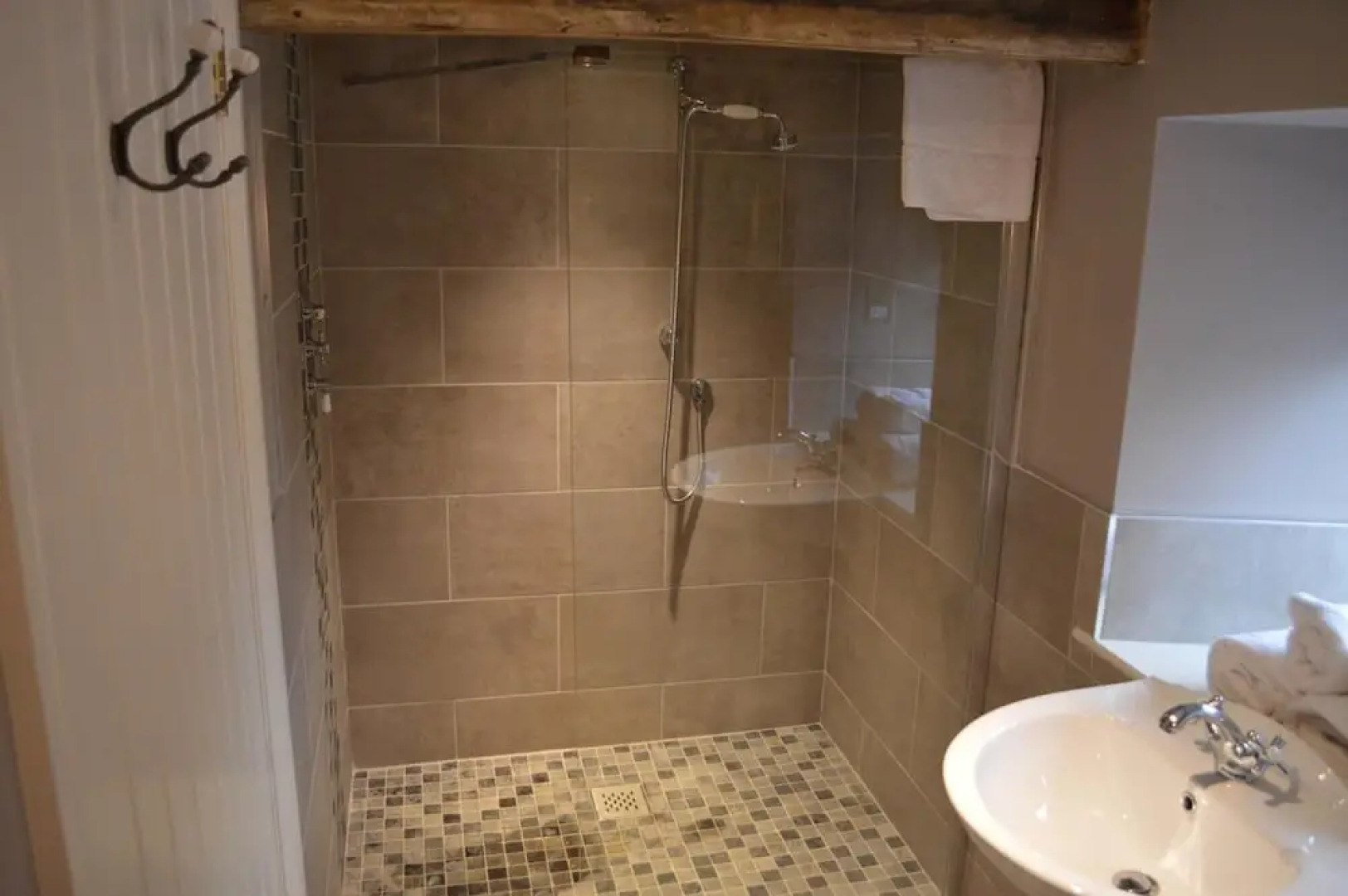 The Golden Pheasant Hotel