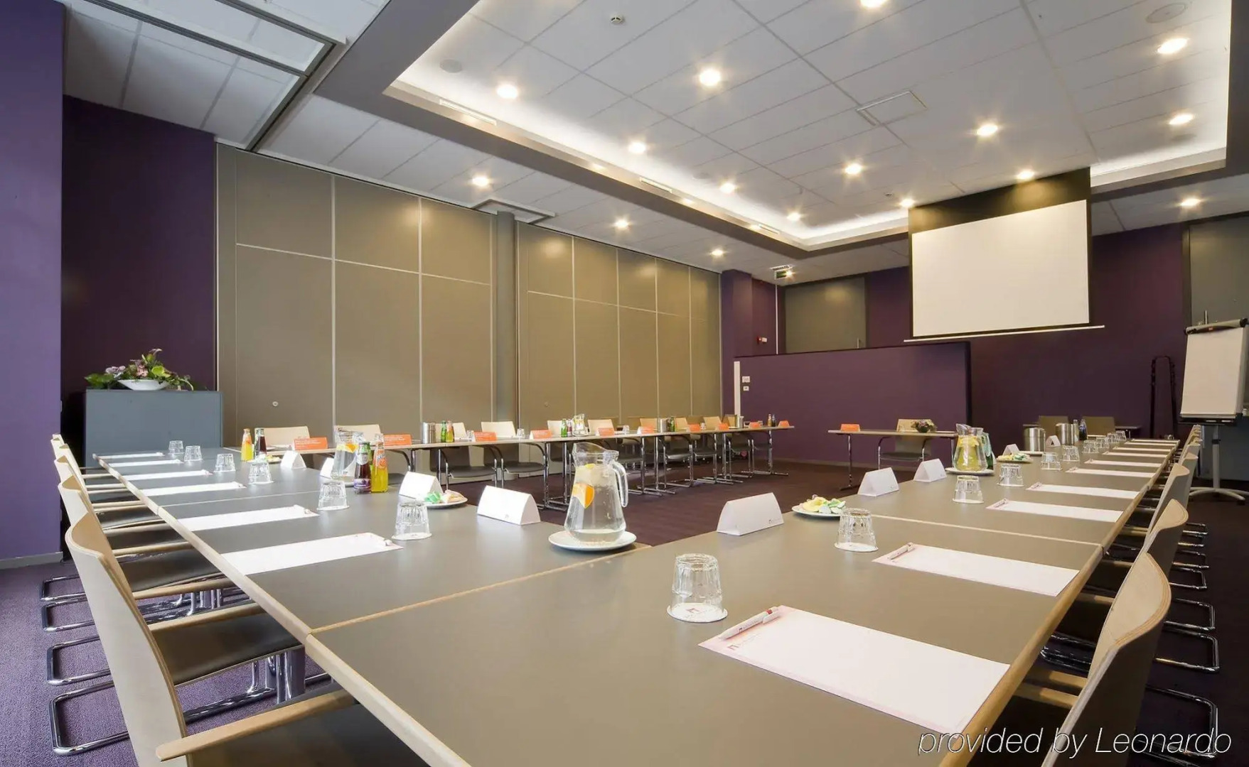 Leonardo Hotel Breda City Center