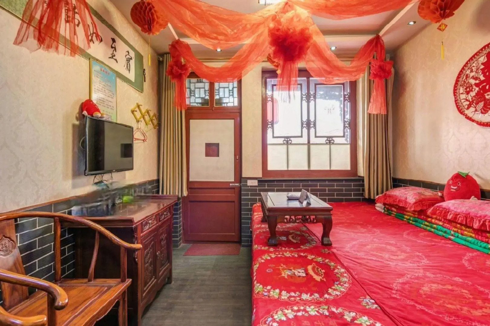 Qininn Qiaozhai Minsu Fengqing Branch