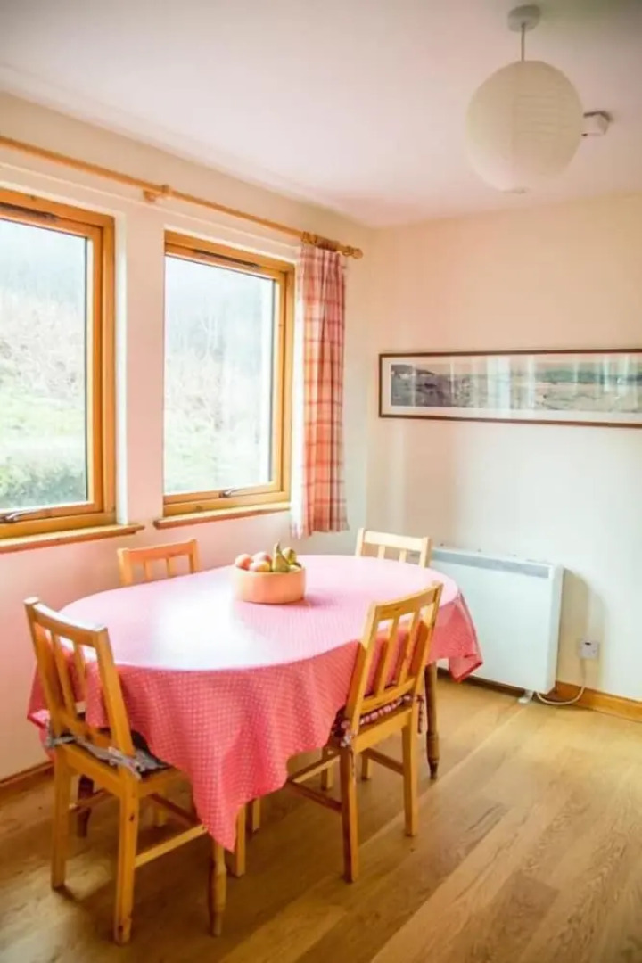 Steading Holidays - Eilean Feoir