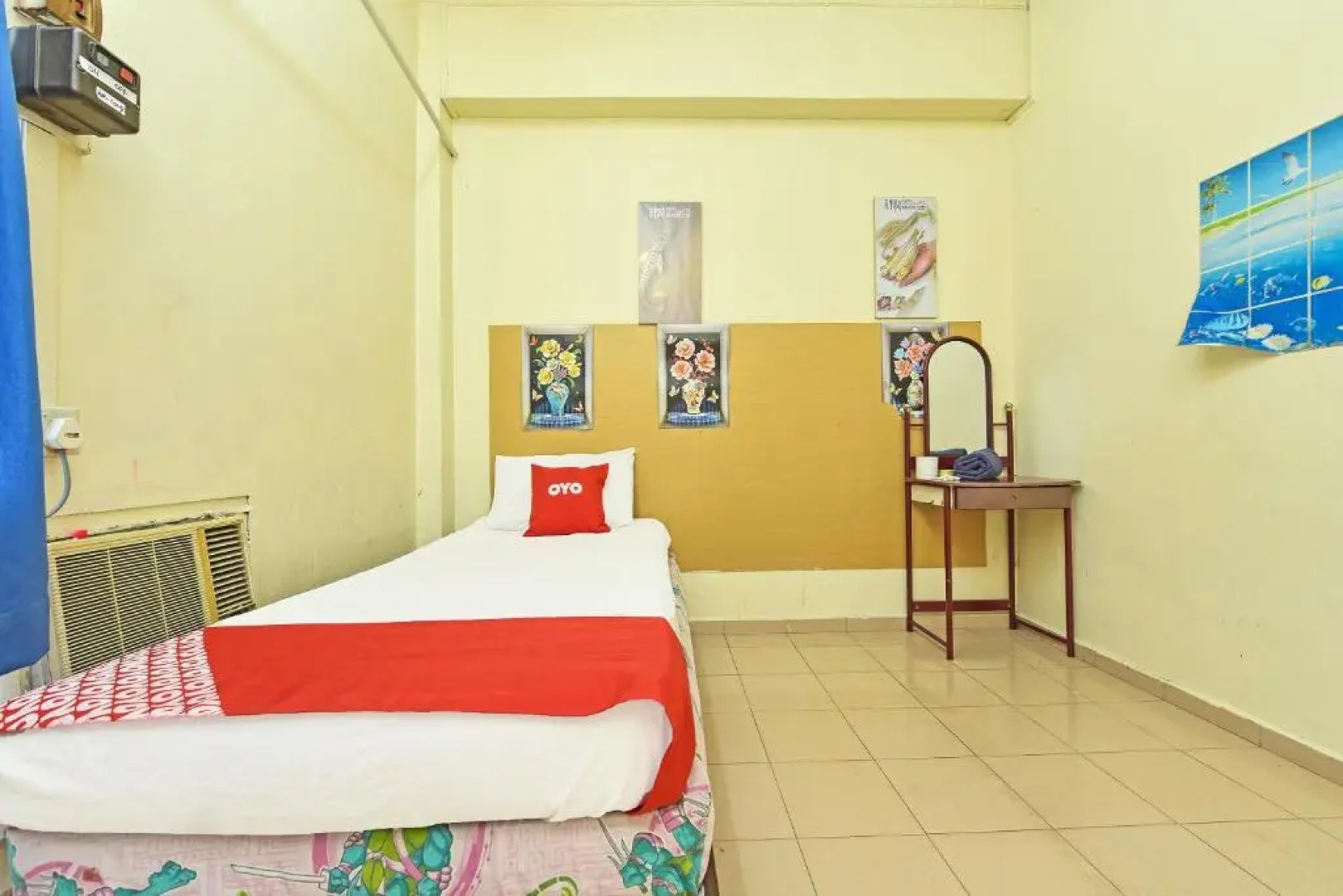 Spot On 90625 Super Green Grass Hotel