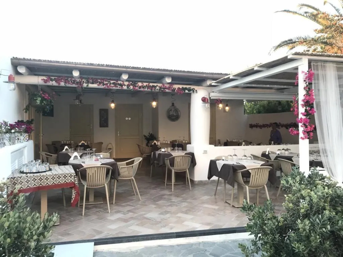 A Alera Room and Breakfast