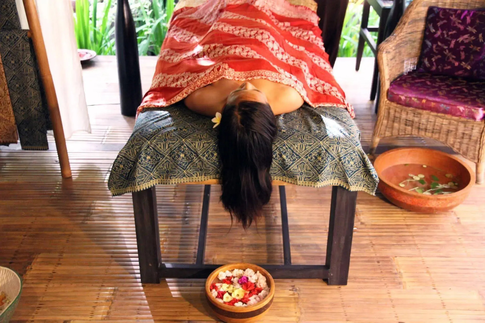 Cili Emas Oceanside Resort