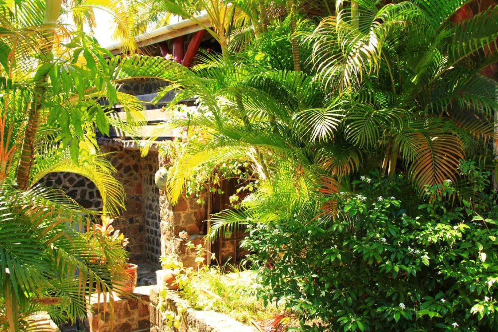 The Old Fort, Natural Hotel & Estate