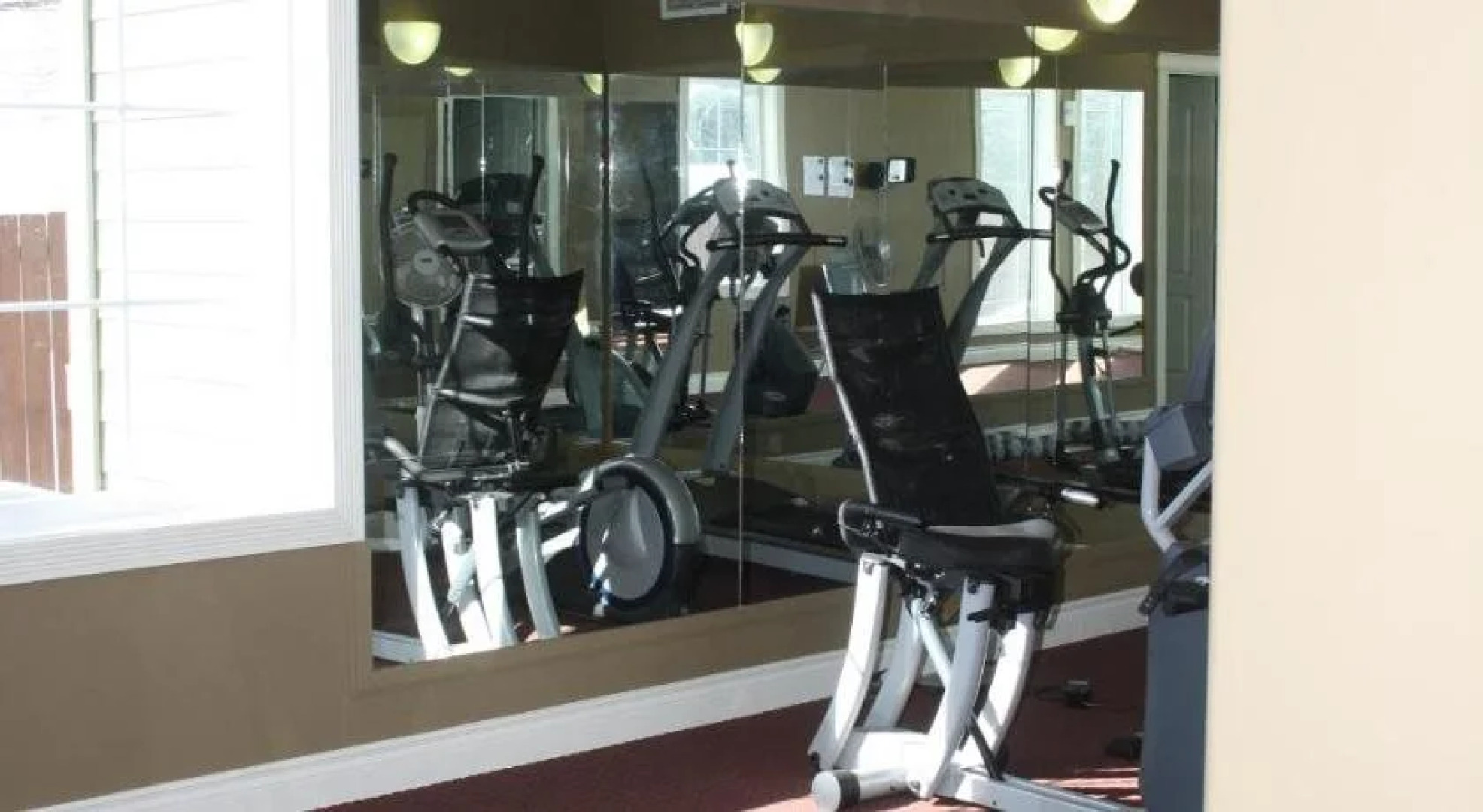 Lakeview Inns & Suites - Edson Airport