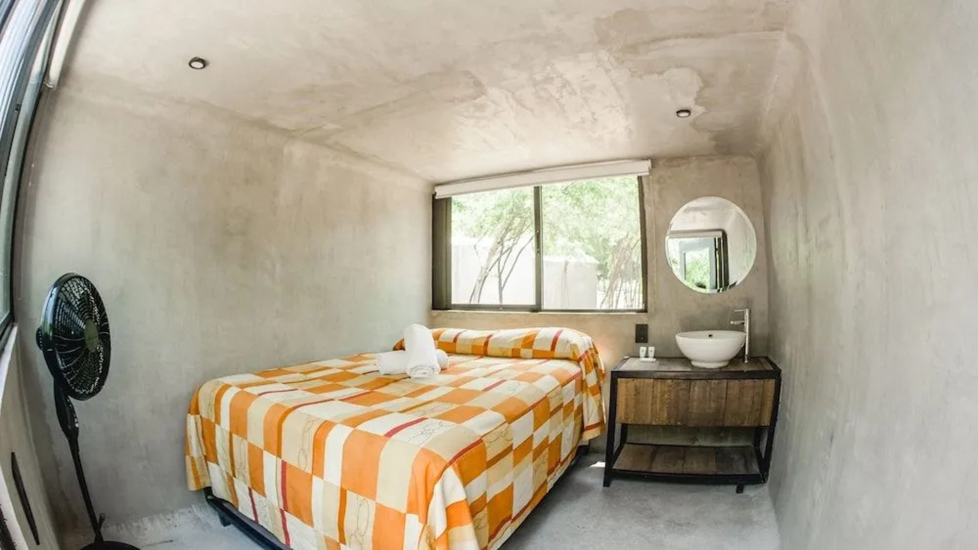 Kubhotel by El Rollo