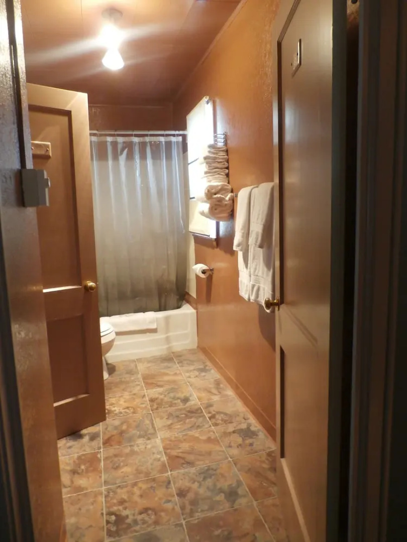 The Sage And Sand Motel