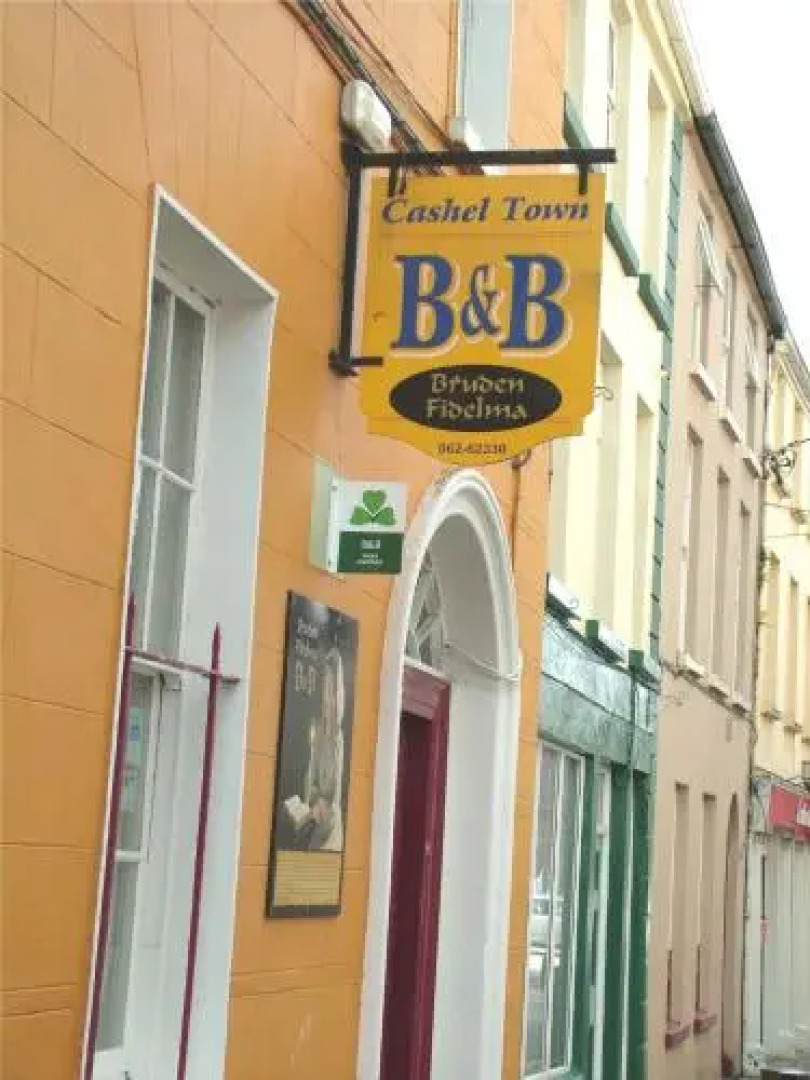 Cashel Town B&B