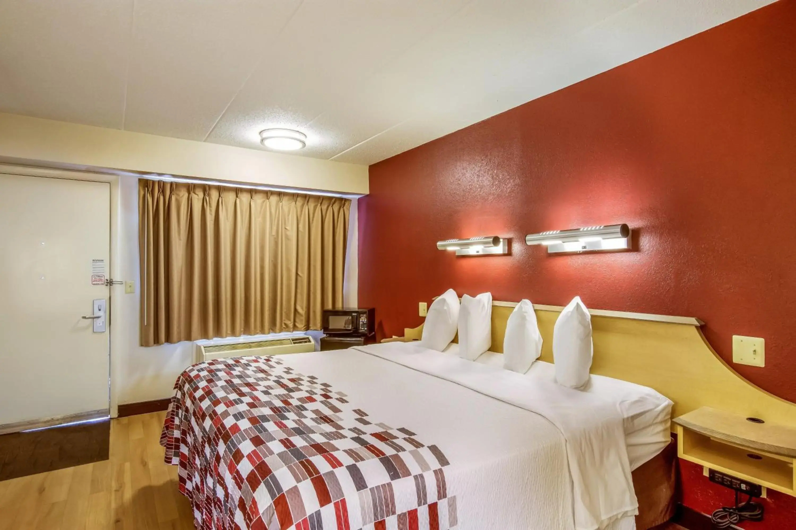 Red Roof Inn Detroit - Plymouth/ Canton