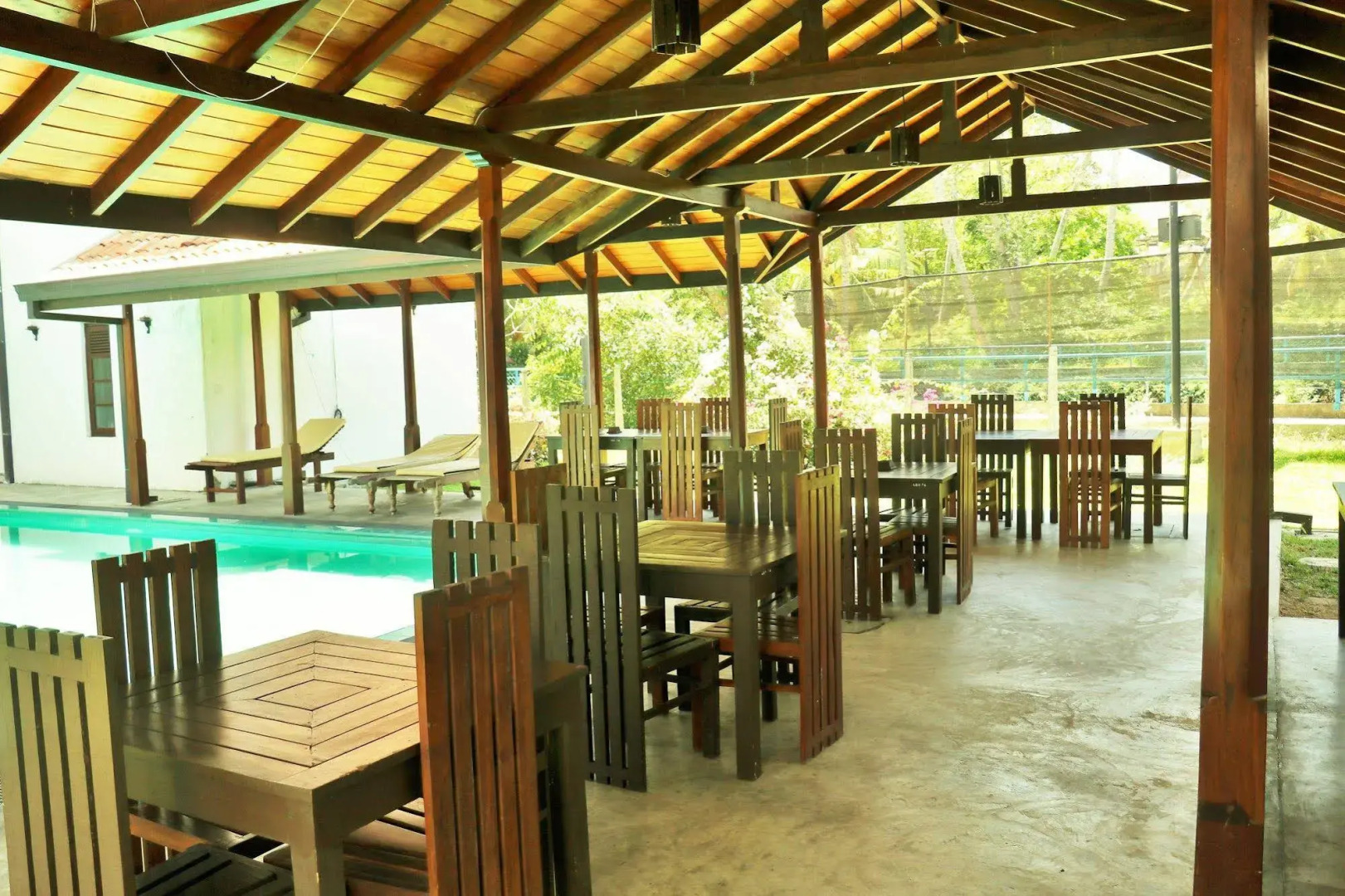 Lagoon Boutique Hotel