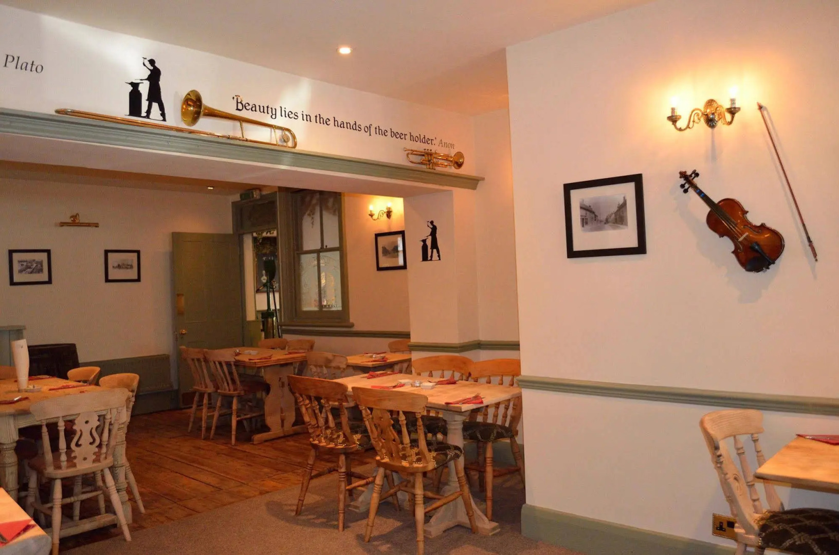 Old Swan Inn Lechlade