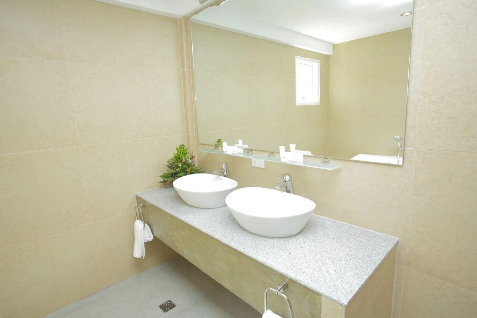 Green Canyon Leisure Farms