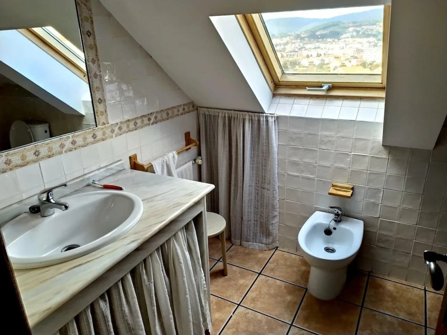 House With 3 Bedrooms in Pontevedra, With Enclosed Garden Near the Beach