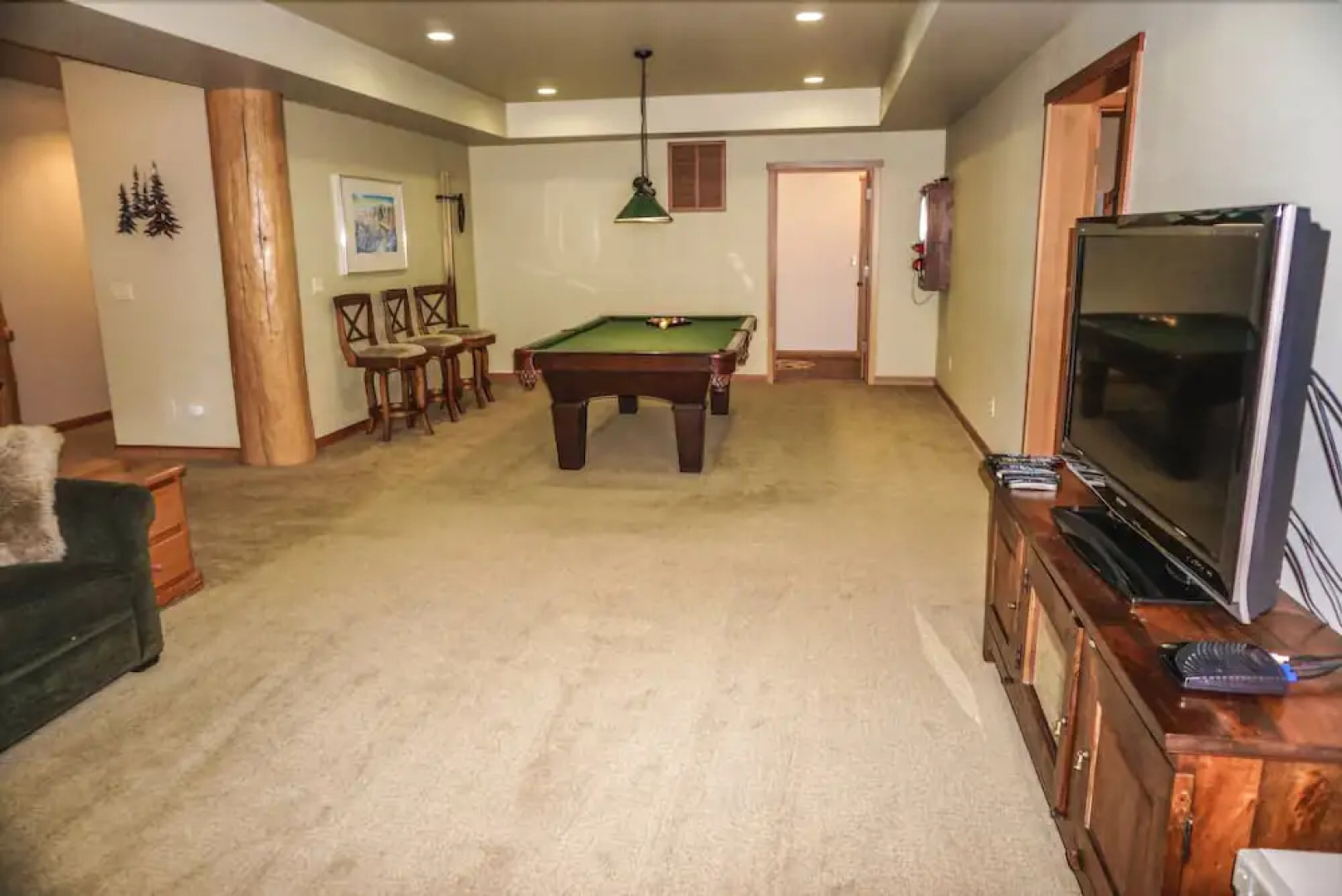 Palisades at Kirkwood Ski in out Luxury Home by RedAwning