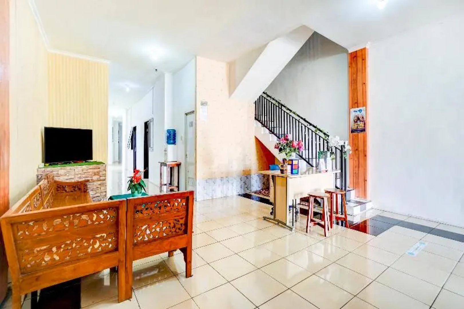 OYO Flagship 90502 Holistay Malang New