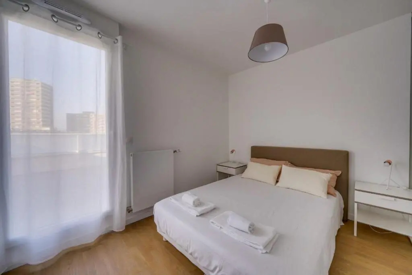 New apartment with terrace and parking