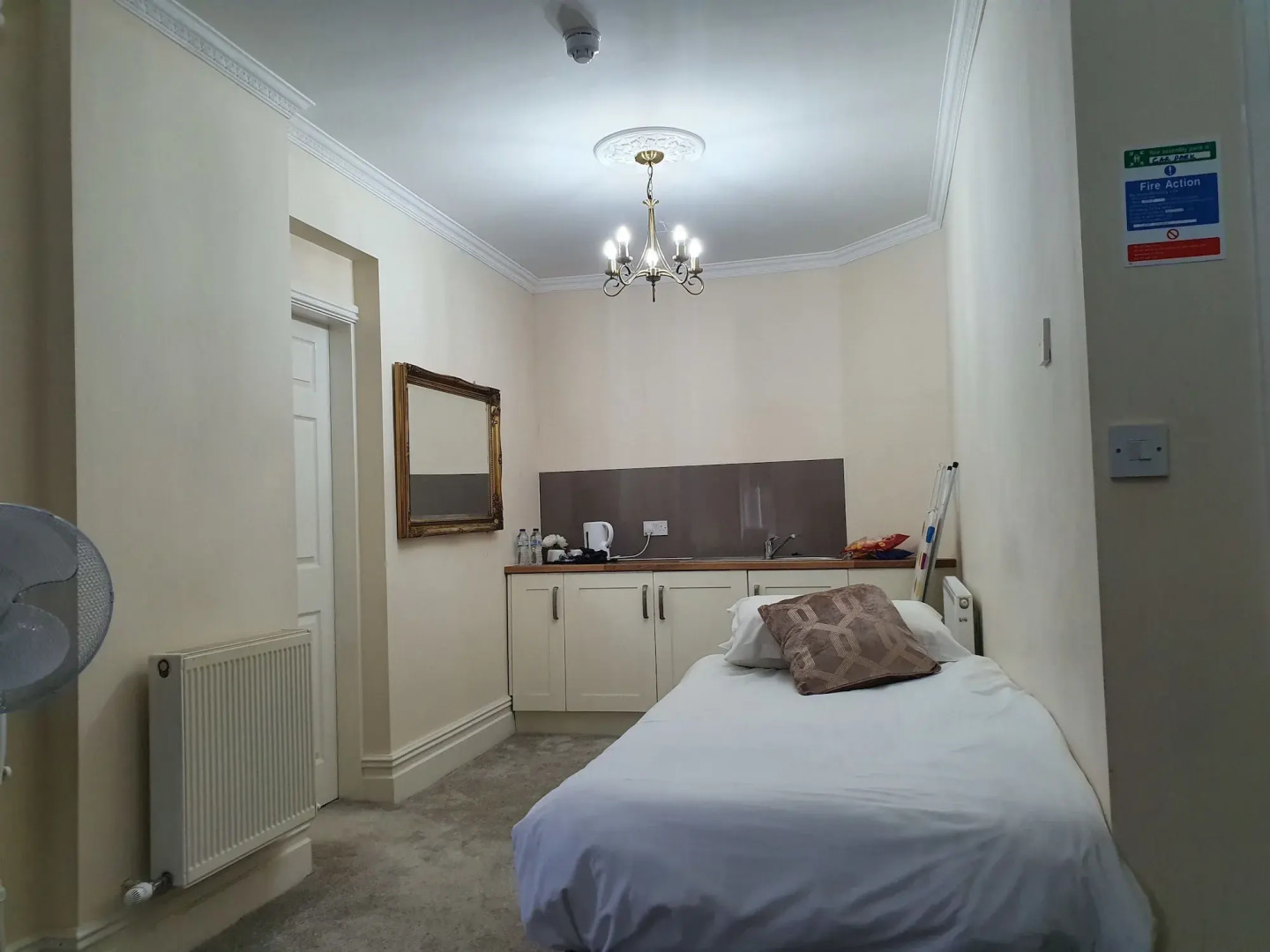 Trivelles Park Hotel