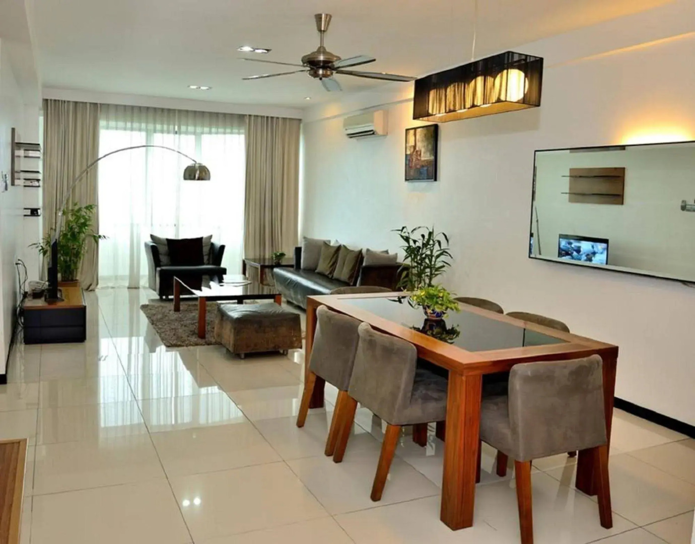 Likas Square Apartment Hotel