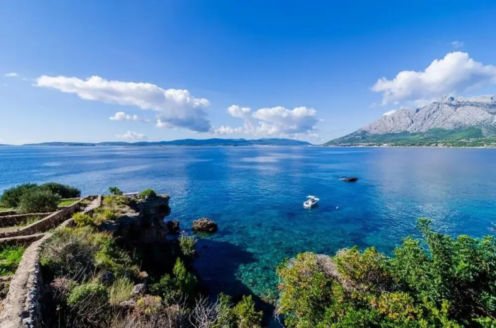 Villa Sea Edge - Three Bedroom Villa With Sea View and Private Beach ID Direct Booker 3478