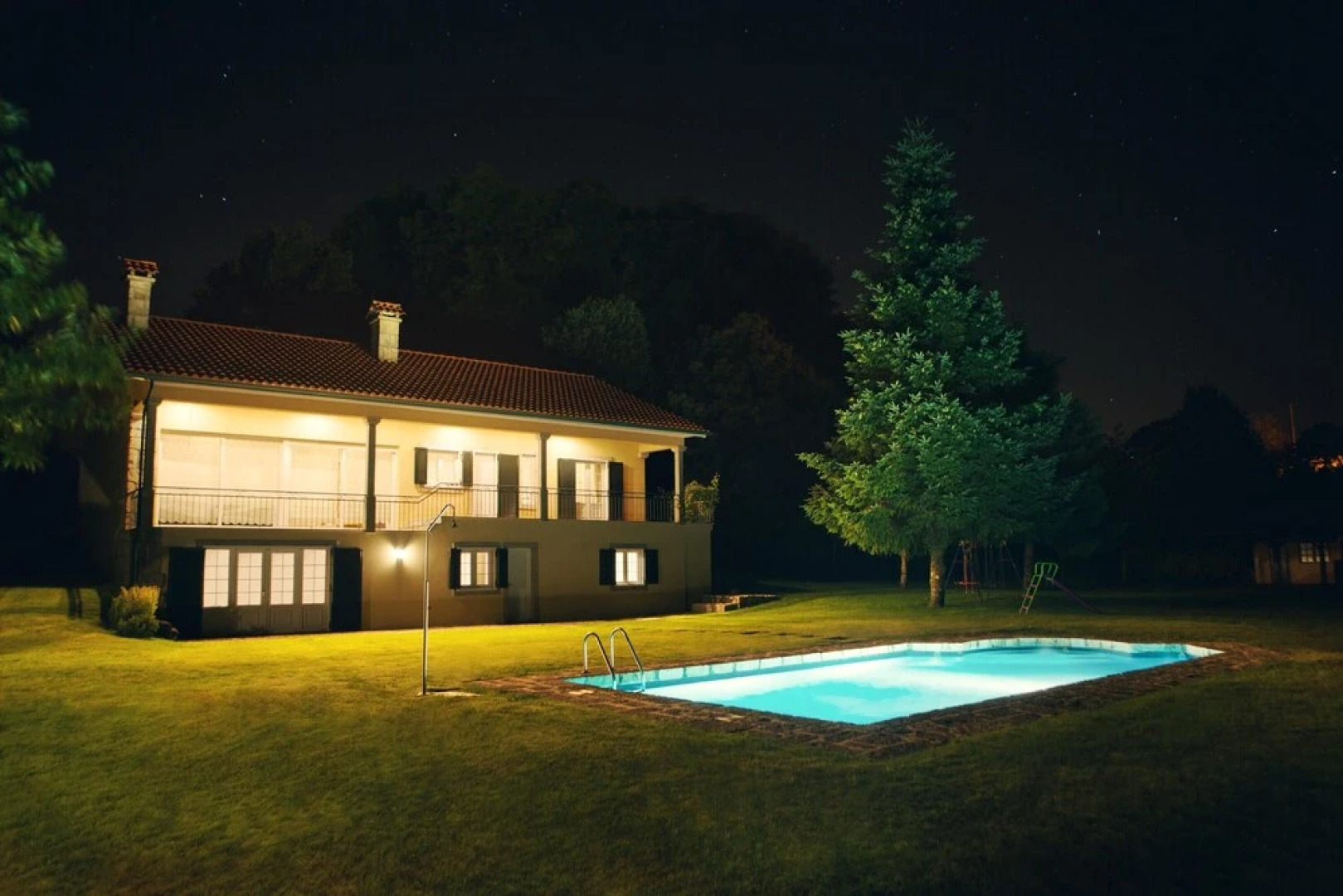 House With 5 Bedrooms in Paredes de Coura, With Wonderful Mountain View, Private Pool, Enclosed Garden Near the Beach