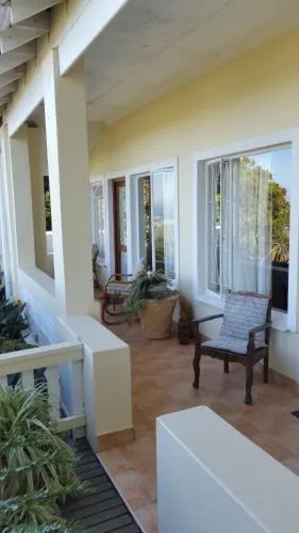 Villa Vista Guest House