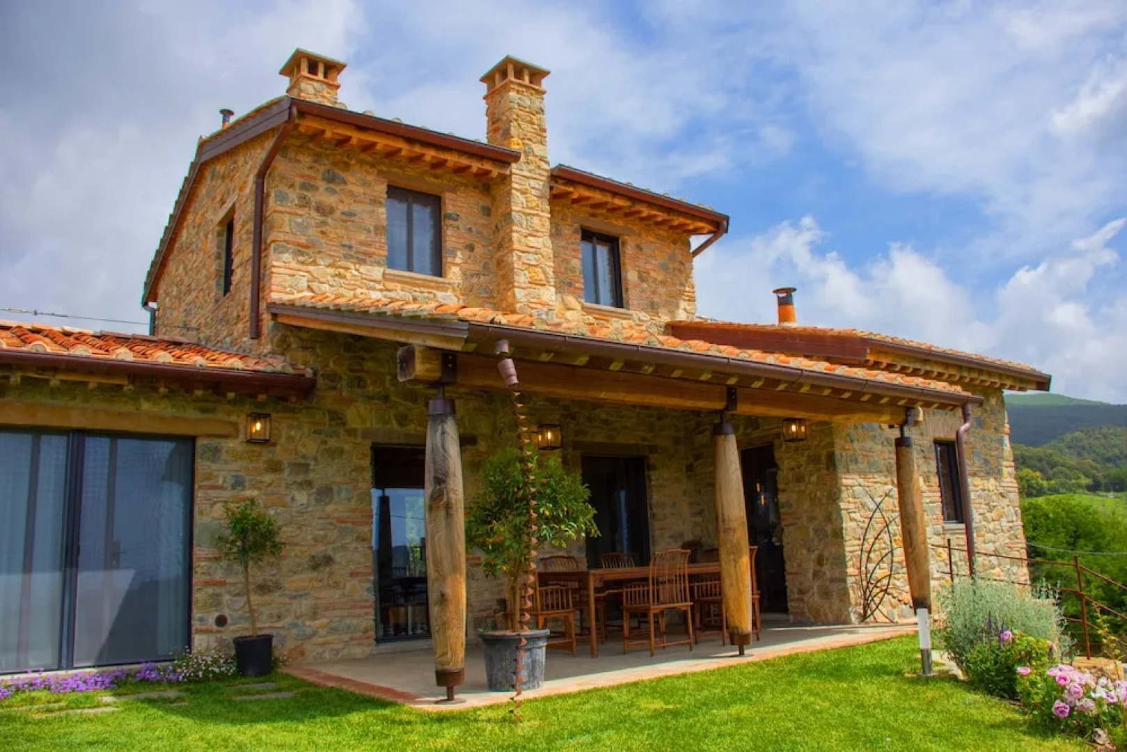 Wonderful Private Villa With Pool in Riparbella