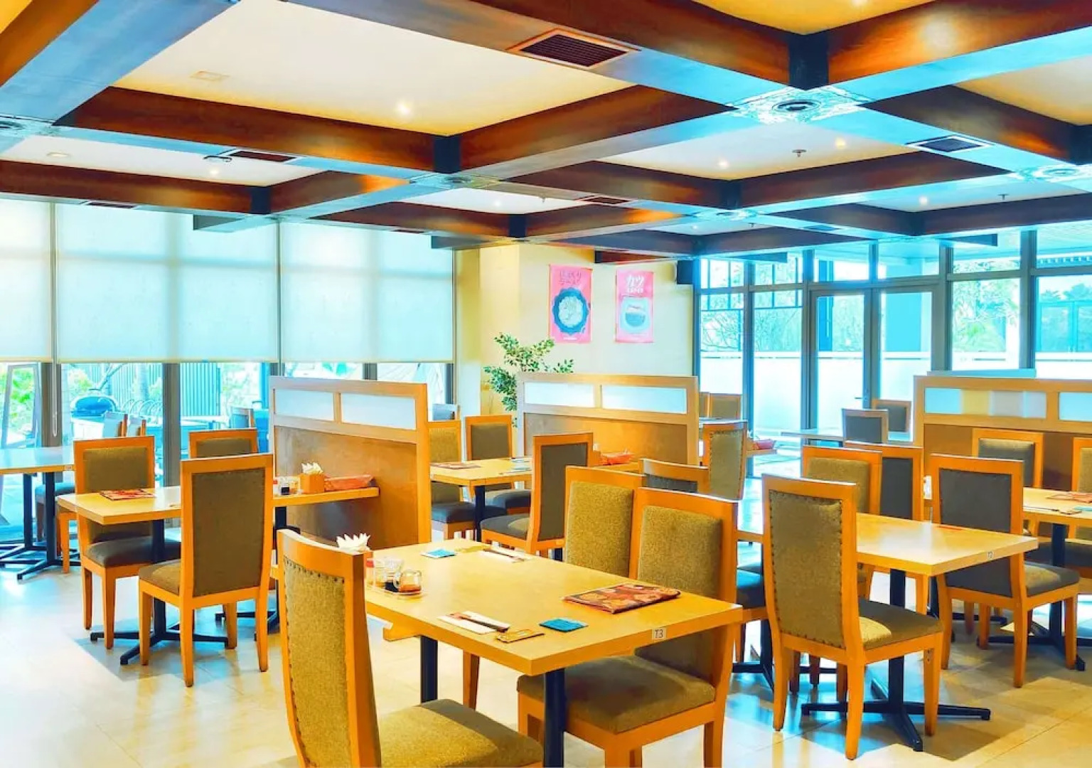 Le Premier Hotel Kota Deltamas