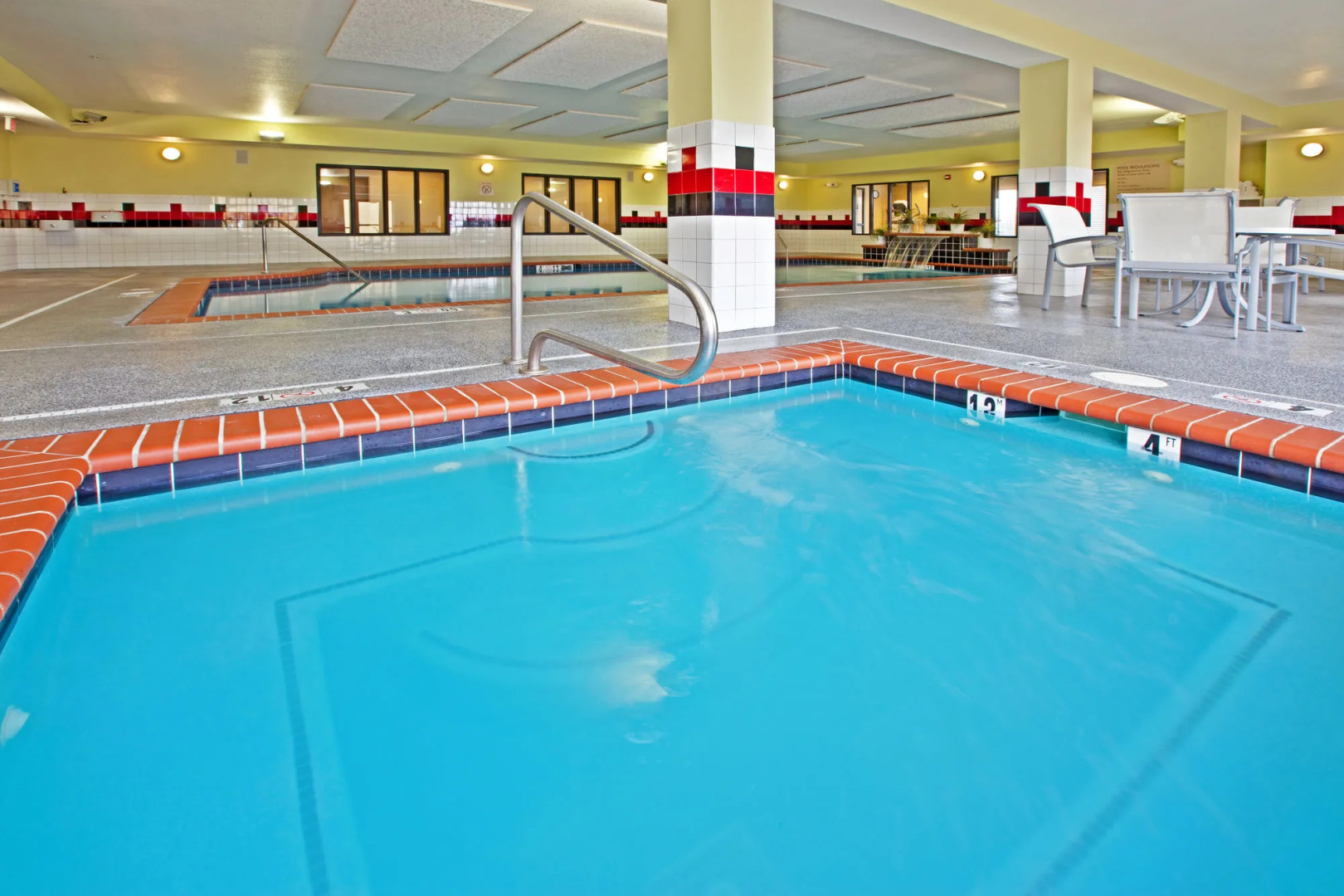 Holiday Inn Express Indianapolis - Southeast by IHG