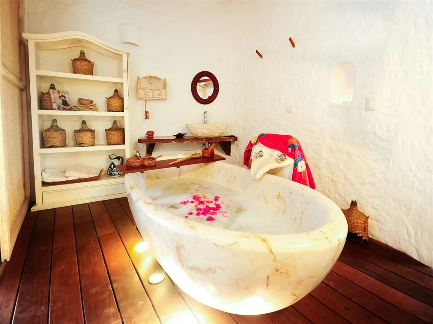 Casa Las Tortugas Petit Beach Hotel & Spa