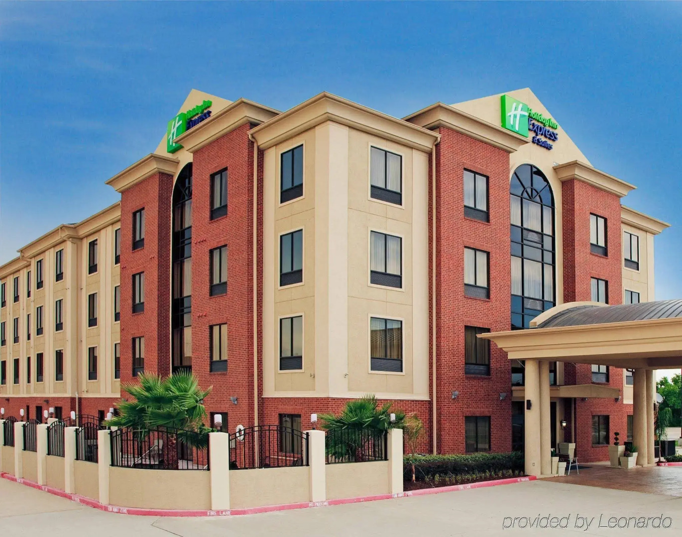 Holiday Inn Express Hotel & Suites La Porte