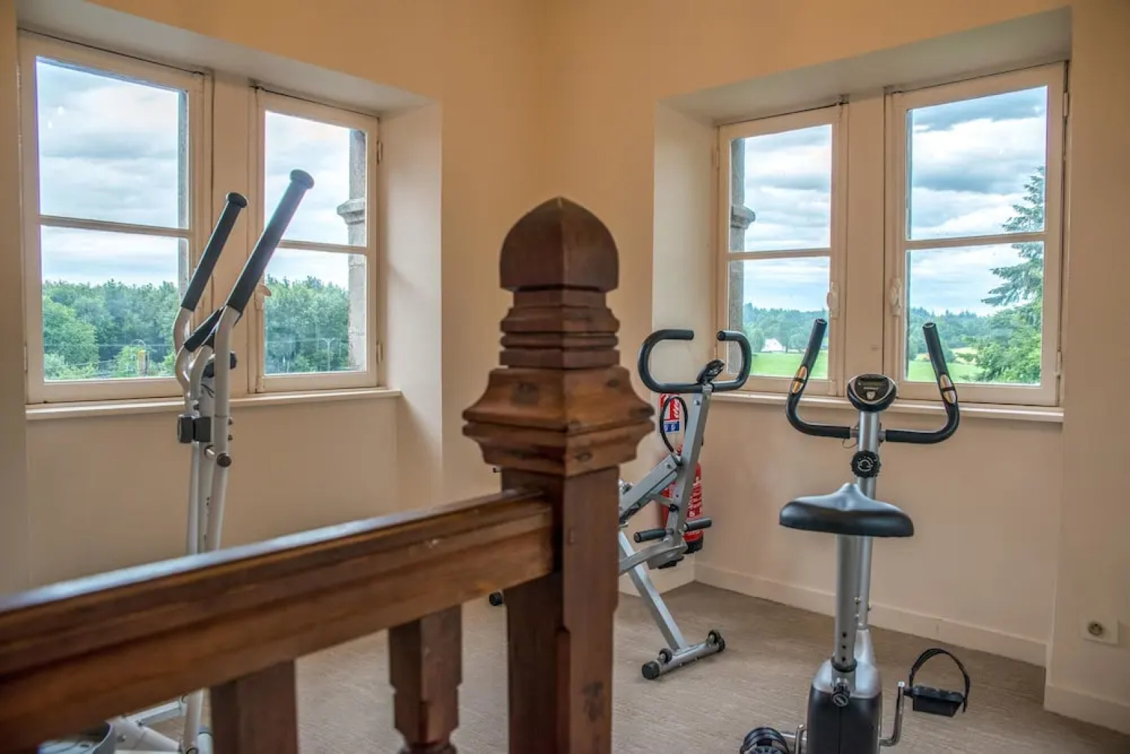 Domaine de La Briandais, a place of electromagnetic sobriety