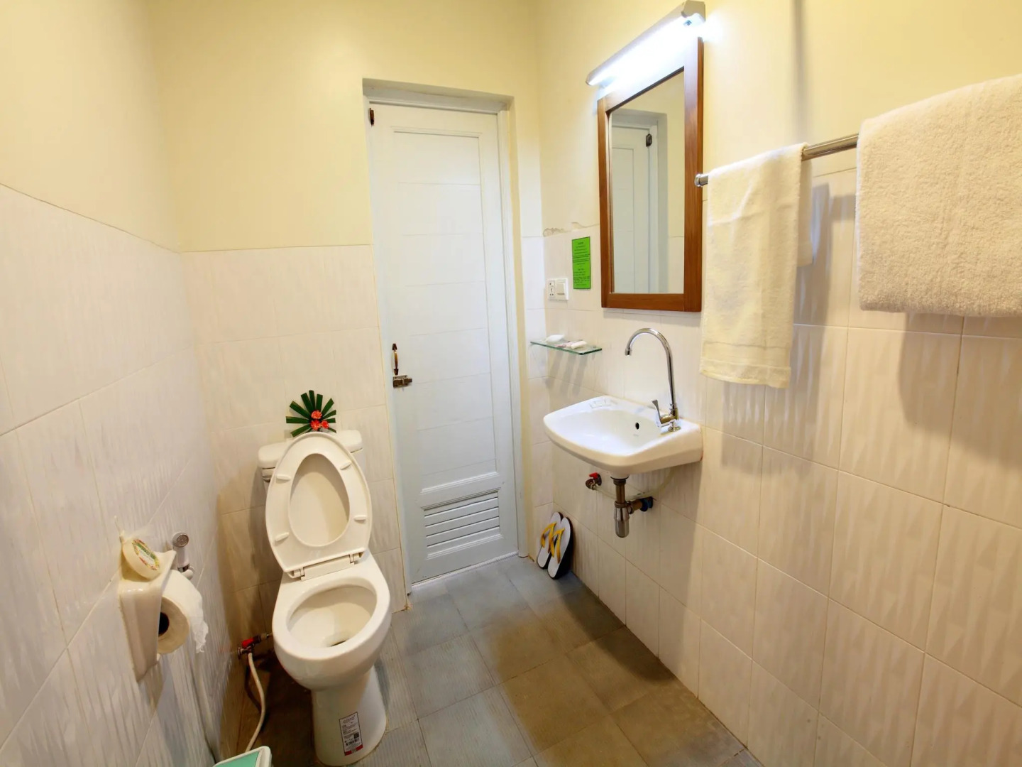 A Little Bit of Mandalay Tavern