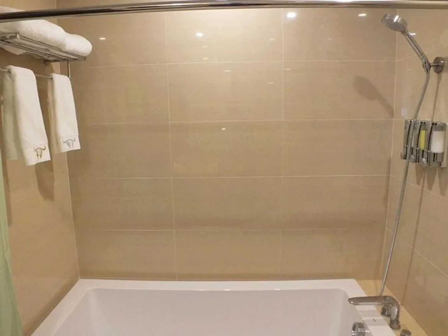 Sanroyal International Hotel