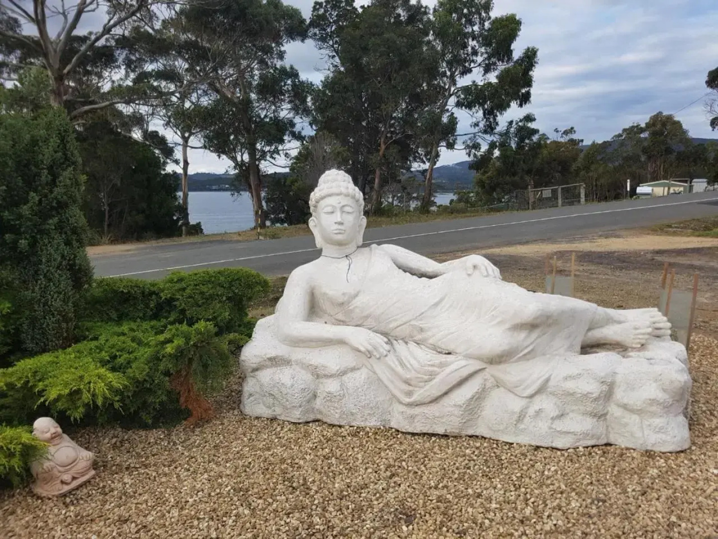 Relax Break - Bazza's Shack