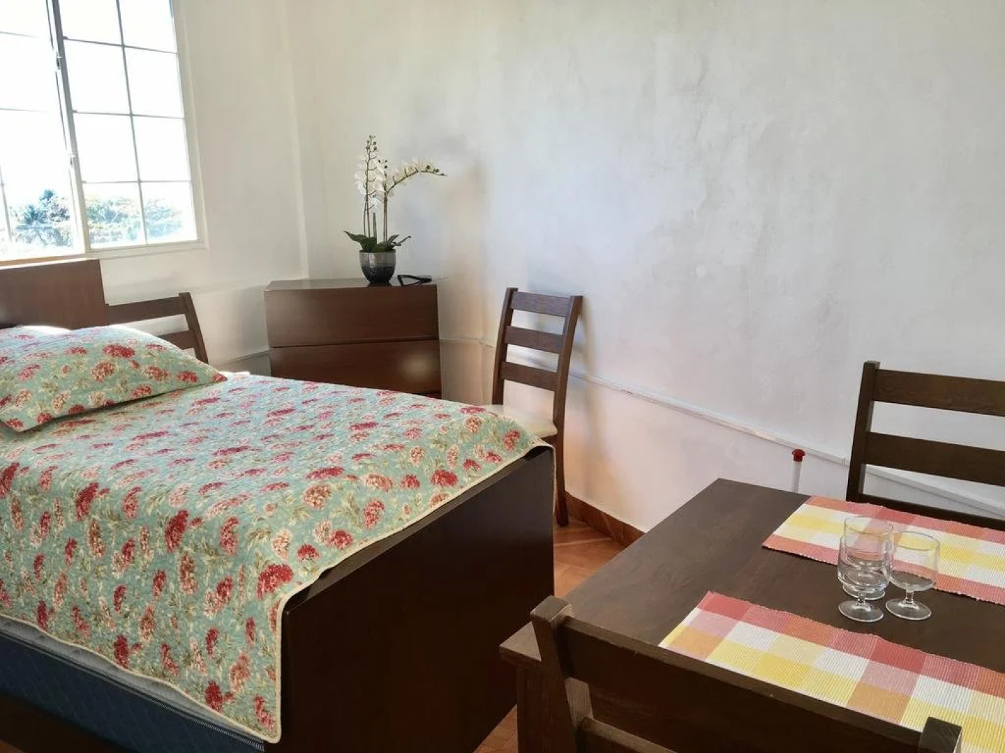 Casa Paloma Blanca Hostel