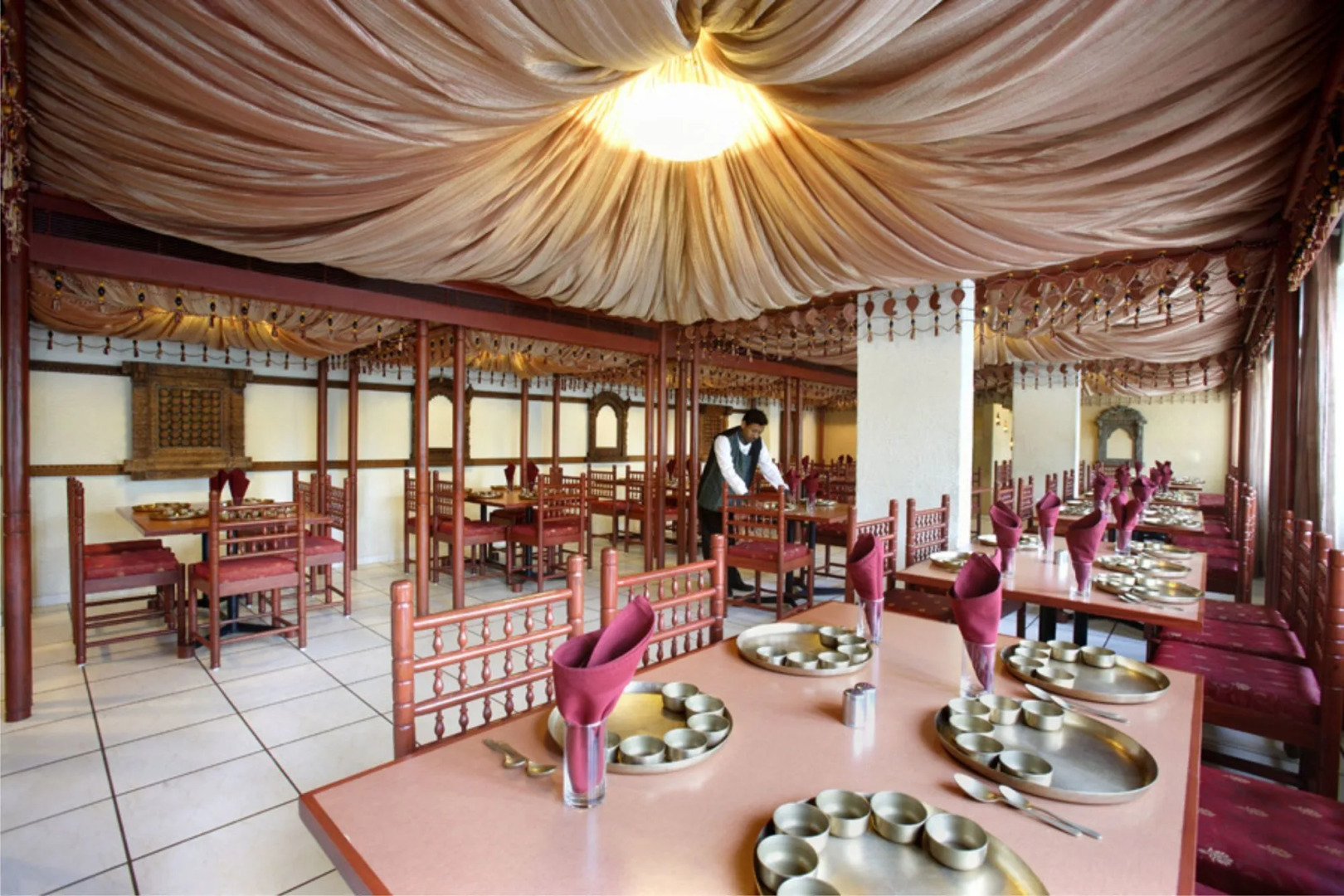 Hotel Express Towers