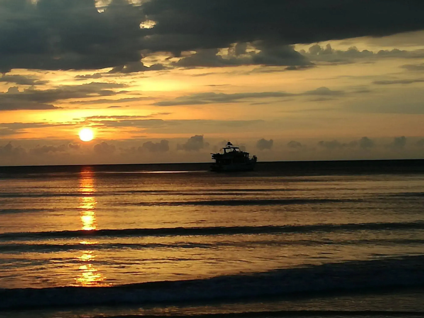 AlSafina Kijal Beach Resort & Restaurant